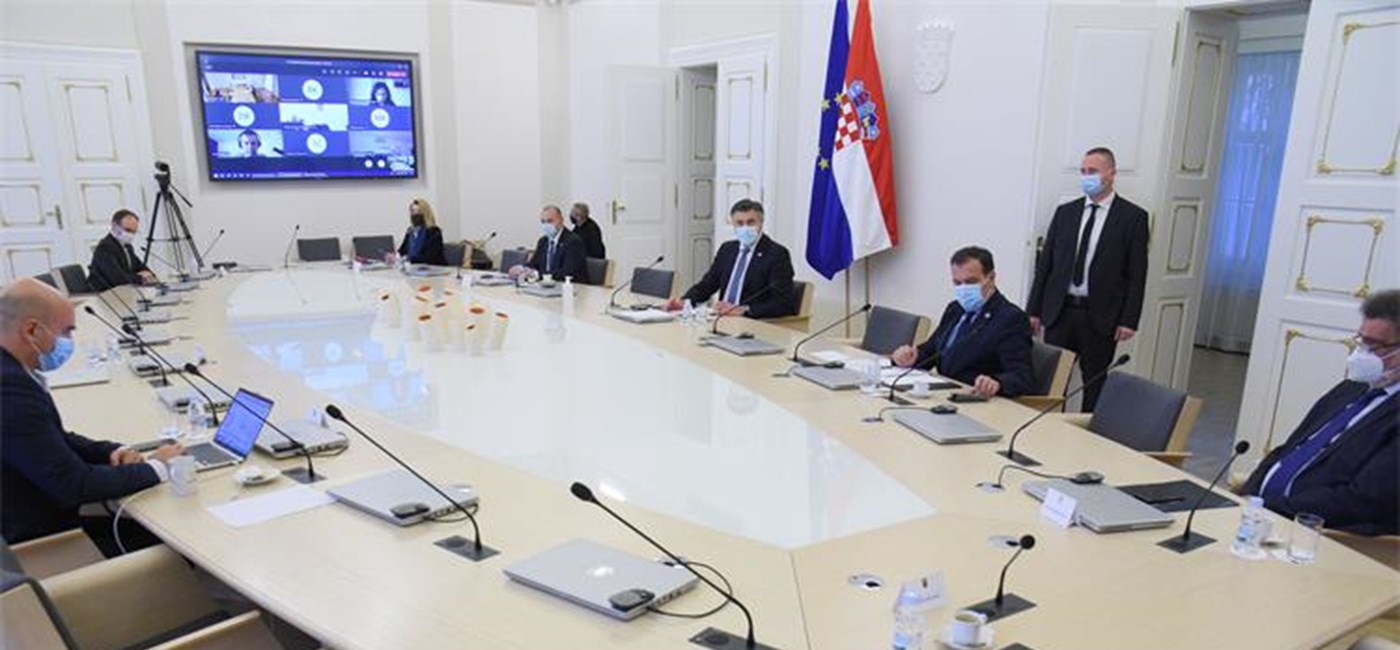 Znanstveni savjet suglasan s novim mjerama. Napravit će se sve da početne doze cjepiva dođu u Hrvatsku
